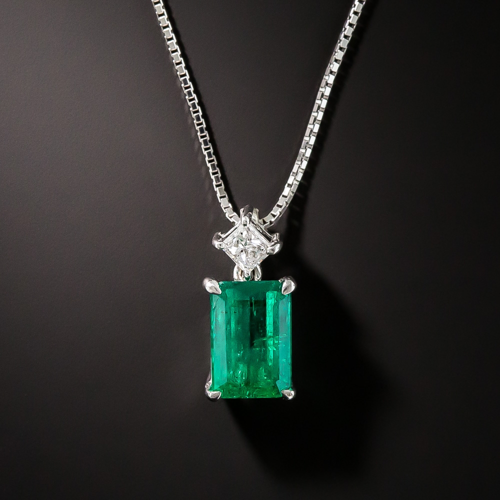 1.54 Carat Emerald and Diamond Necklace