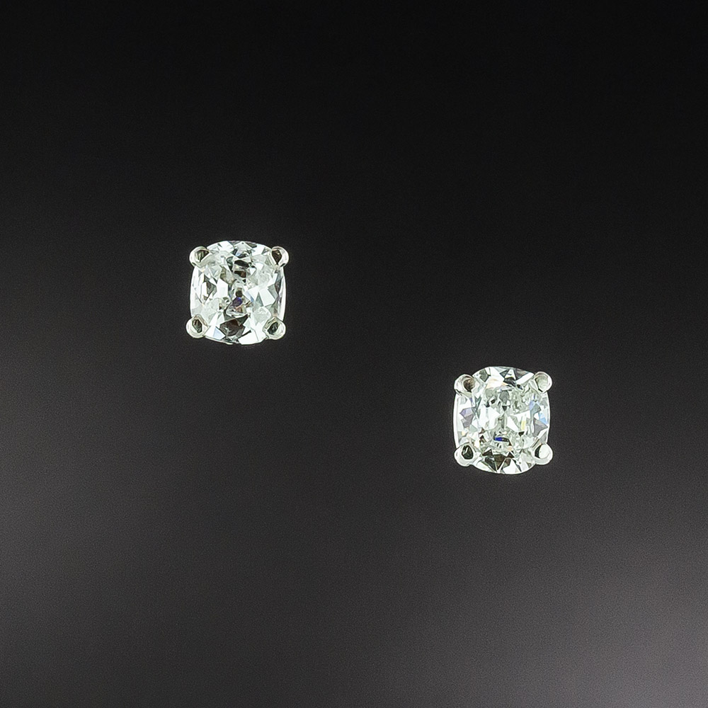CUSHION CUT DOUBLE HALO DIAMOND STUD EARRINGS 18 KT WHITE GOLD  Parasmani  Jewellary