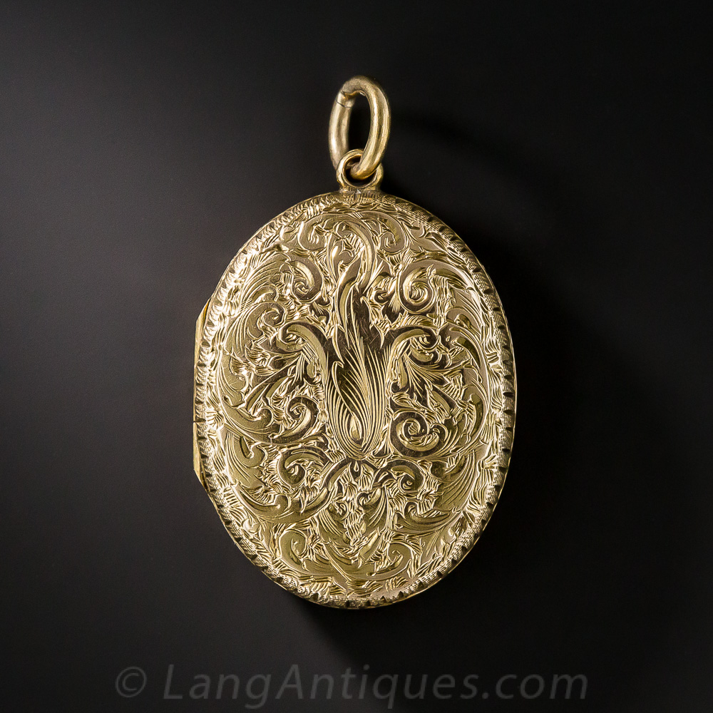 18K Engraved Oval Locket