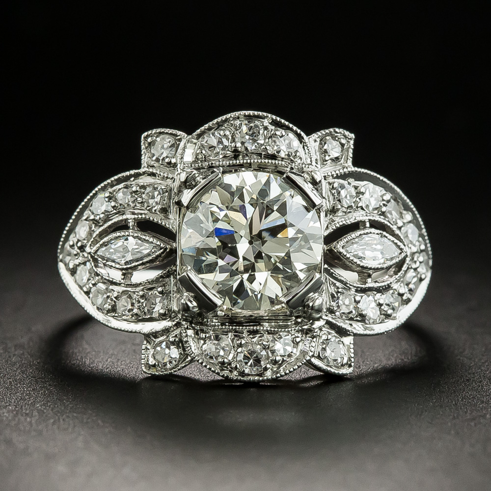 Beautiful and Elegant 0.71 carat diamond ring.CERTIFIED