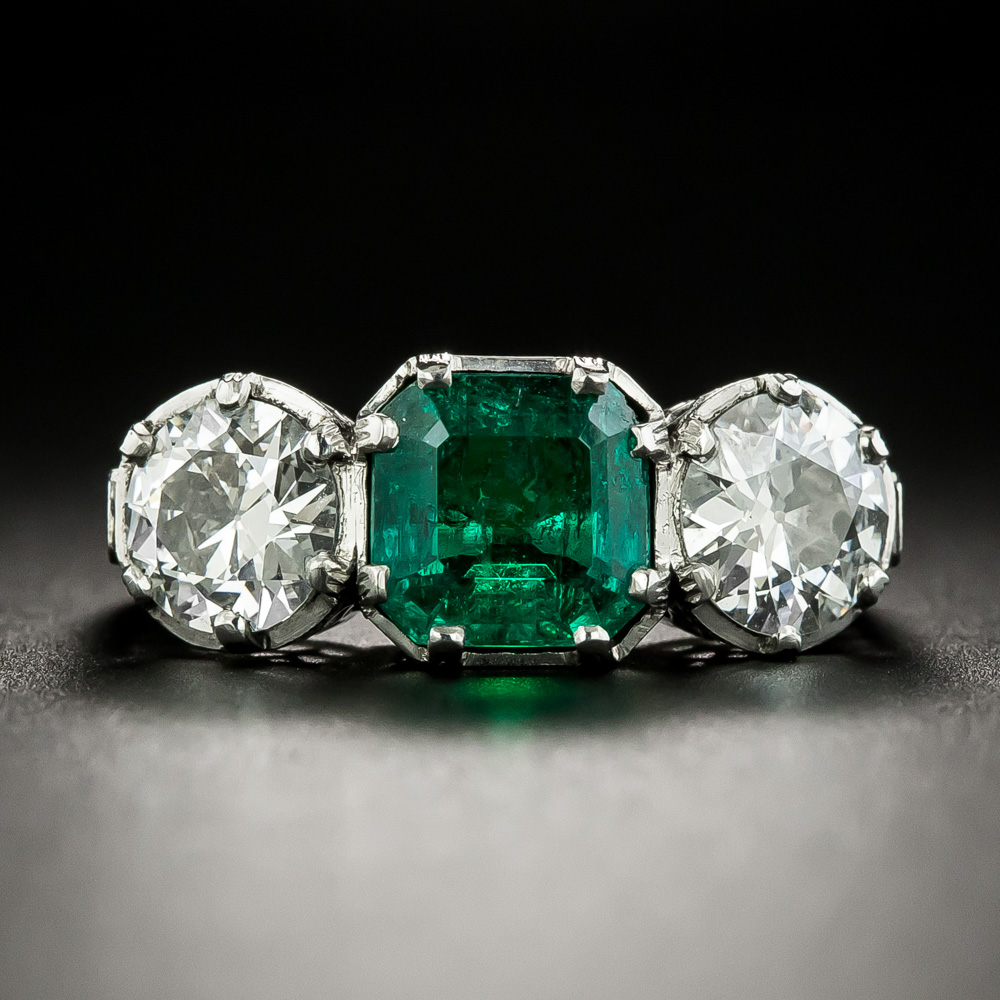 Art Deco 2.08 Carat Emerald and Diamond Platinum Ring - GIA