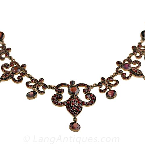 Bohemian Garnet Necklace