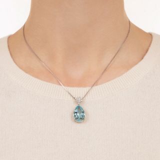 10.38 Carat Pear-Shaped Aquamarine and Diamond Pendant 