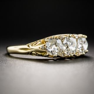 18K Victorian Three-Stone Diamond Ring