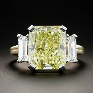 7.34 Carat Fancy Intense Yellow Radiant-Cut Diamond Ring - Oscar Heyman - GIA - 2