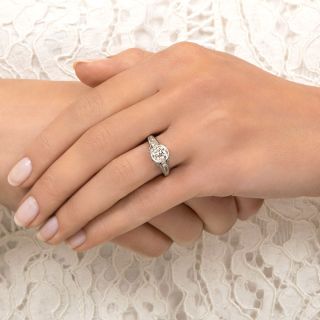 Art Deco 1.09 Carat Diamond Engagement Ring - GIA I VS2