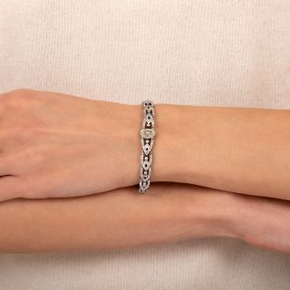 Art Deco 1.87 Carat Oval-Cut Diamond Bracelet 