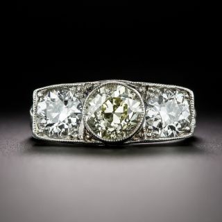 Art Deco 2.91 Total Carat Diamond Three-Stone Engagement Ring - 3