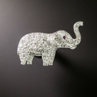 Art Deco Pavé Diamond Elephant Lapel Pin - 2