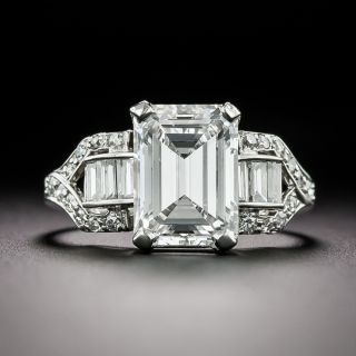 Art Deco-Style 2.14 Carat Emerald-Cut Diamond Ring - GIA D VS2  - 2