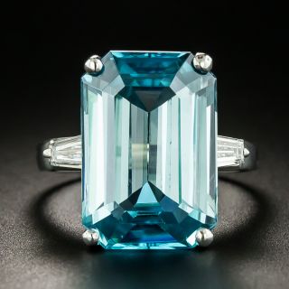 Classic 17.17 Carat Emerald-Cut Blue Zircon and Diamond Ring - 2