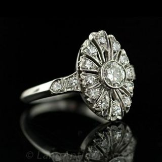 Elegant Deco Diamond Ring