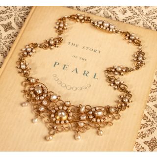 English Victorian Natural Pearl Necklace