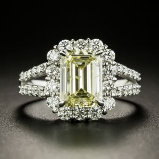 Estate 2.17 Carat Light Yellow Emerald-Cut Diamond Ring - GIA - 2