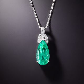 Estate 4.69 Carat Pear-Shaped Emerald and Diamond Pendant - 3