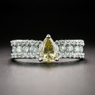 Estate .68 Carat Light Yellowish Brown Pear-Shaped Diamond Ring - 3