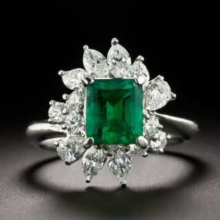 Fine 1.90 Carat Emerald and Diamond Ring  - 3