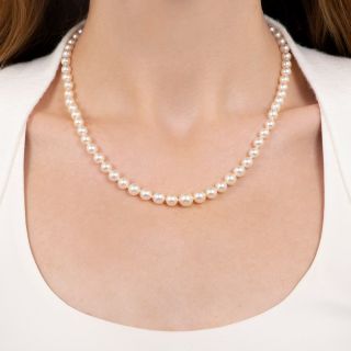 Graduated Cultured Pearl Strand with Silver Clasp
