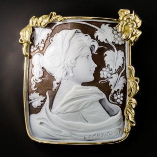 Large Shell Cameo Brooch - 1