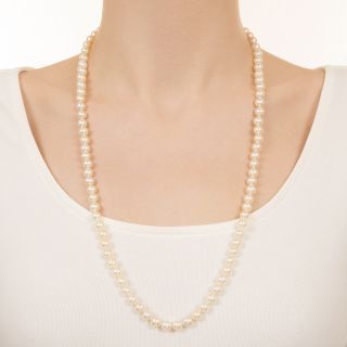 Mid-Century Cultured Pearl Strand