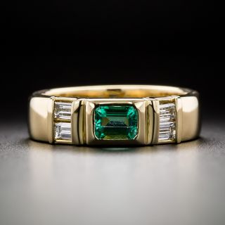 Modern Emerald and Diamond Band Ring - 3