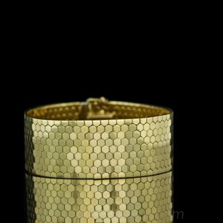 Retro-18-Karat-Gold-Honeycomb-Motif-Bracelet-Main-View
