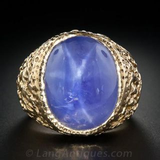 Star Sapphire Gent's Ring in Textured Yellow Gold - 2