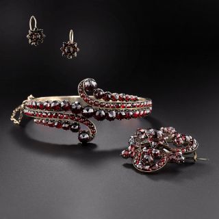 Victorian Bohemian Garnet Bracelet, Brooch and Earring Suite - 2