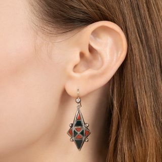 Victorian Scottish Agate Dangle Earrings