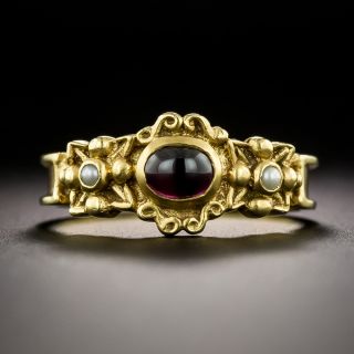 Victorian-Style Garnet and Seed Pearl Ring - 3