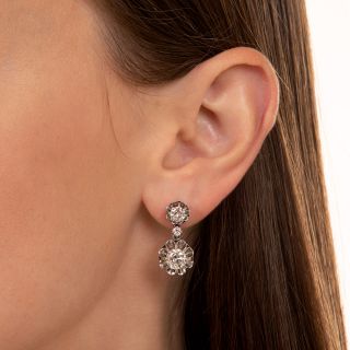 Vintage Platinum 2.60 Carat Diamond Dangle Earrings 