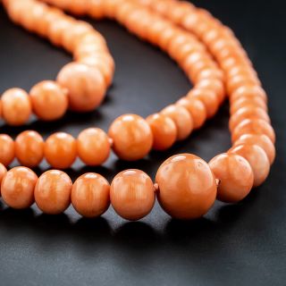 Vintage Triple Strand of Graduating Coral Beads - 4