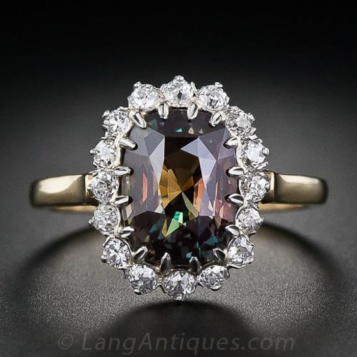 Vintage Natural Alexandrite Ring Set with Moissanite – MoissaniteRings.US