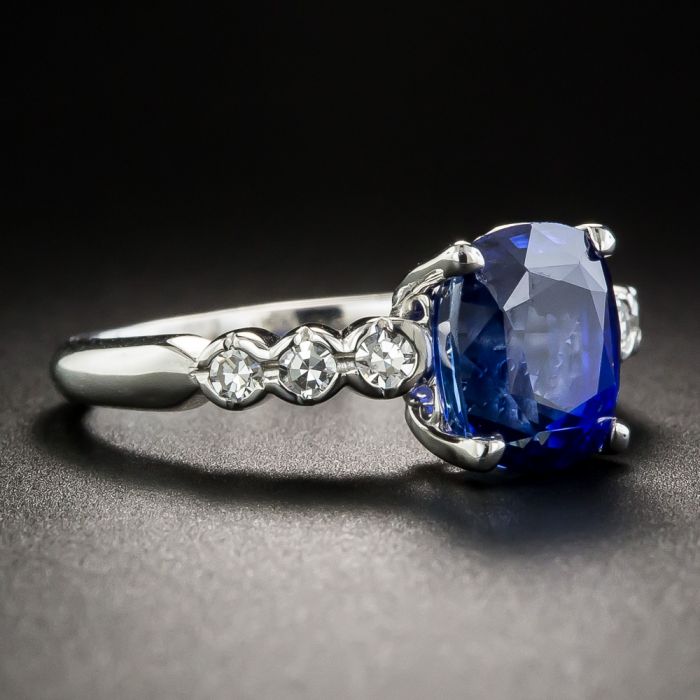 Cushion Sapphire Three Stone Diamond Ring in 18kt White Gold – María José  Jewelry