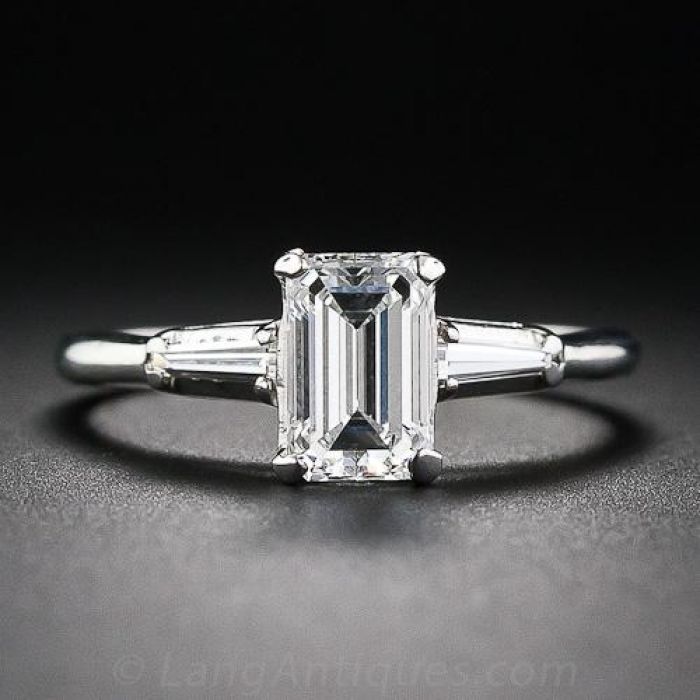Vvs1 emerald cut shop diamond