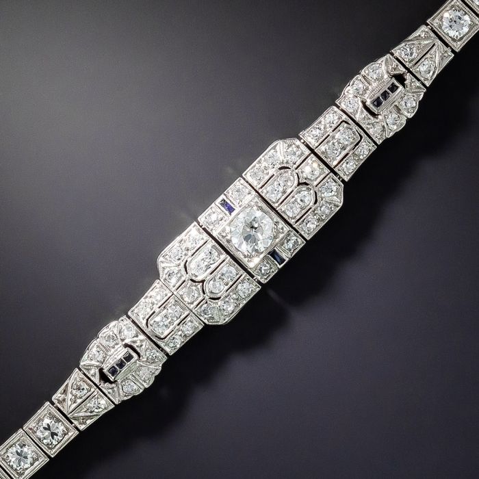 Synthetic diamond store bracelet