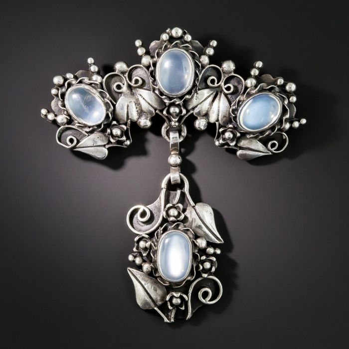 https://d17anp2eo56k6j.cloudfront.net/media/catalog/product/cache/69a9f301de1749073166f9043f4fef2a/a/r/arts-crafts-sterling-silver-moonstone-pin-pendant_5_50-1-1979.jpg