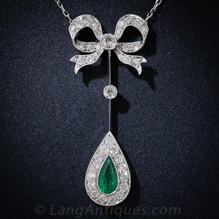 Diamond on sale bow pendant