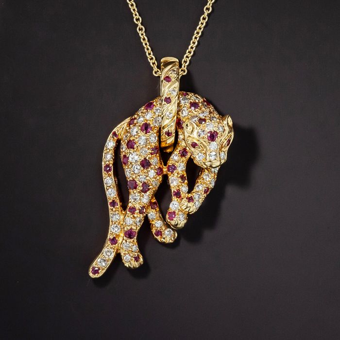 Gold deals panther pendant