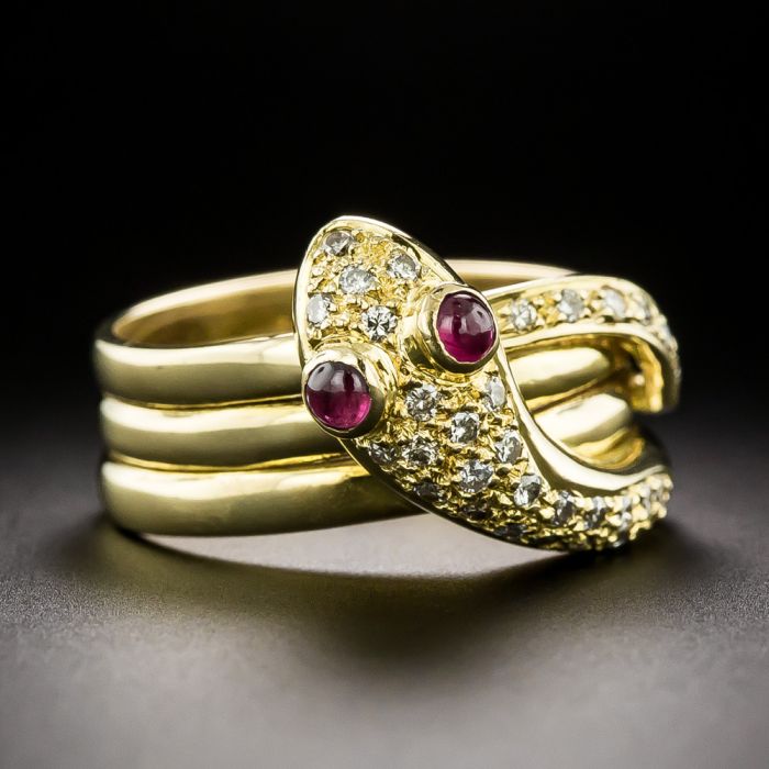 Ruby 2025 snake ring