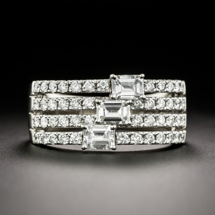 Sparkles 18k (750) Yellow Gold and Diamond Four Diamond Ring for Men :  Amazon.in: Fashion