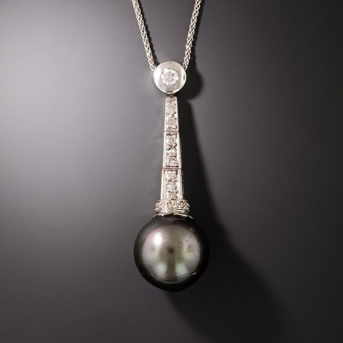 Estate deals pearl pendant