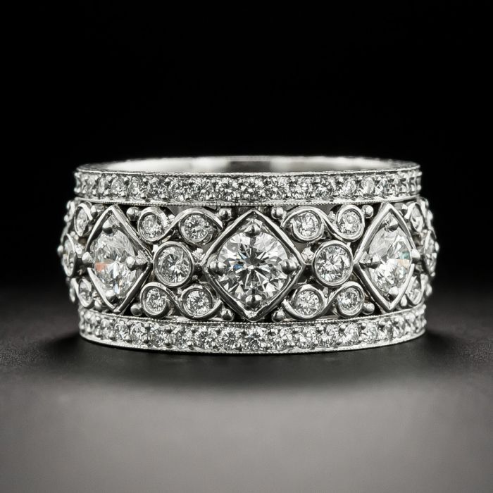 Diamond Halo Engagement Ring - KGR1145 – Jack Kelége | Diamond Engagement  Rings, Wedding Rings, and Fine Jewelry