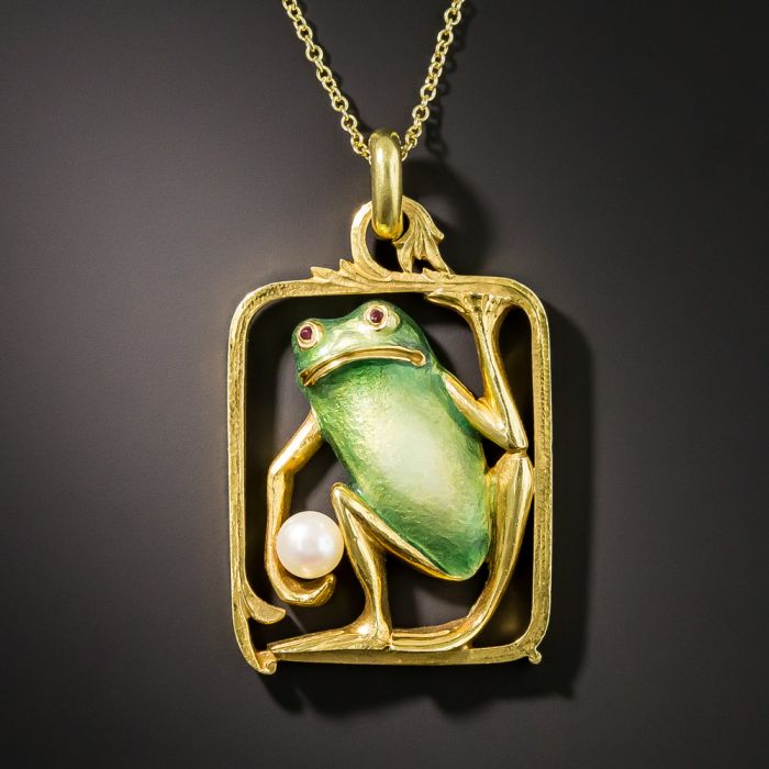 Amazon.com: Ross-Simons Italian Green Enamel Frog Pendant Necklace in 18kt  Gold Over Sterling : Clothing, Shoes & Jewelry