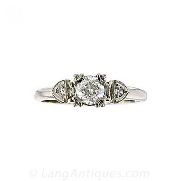A Study in Contrasts: 1940s Engagement Ring of the Week
