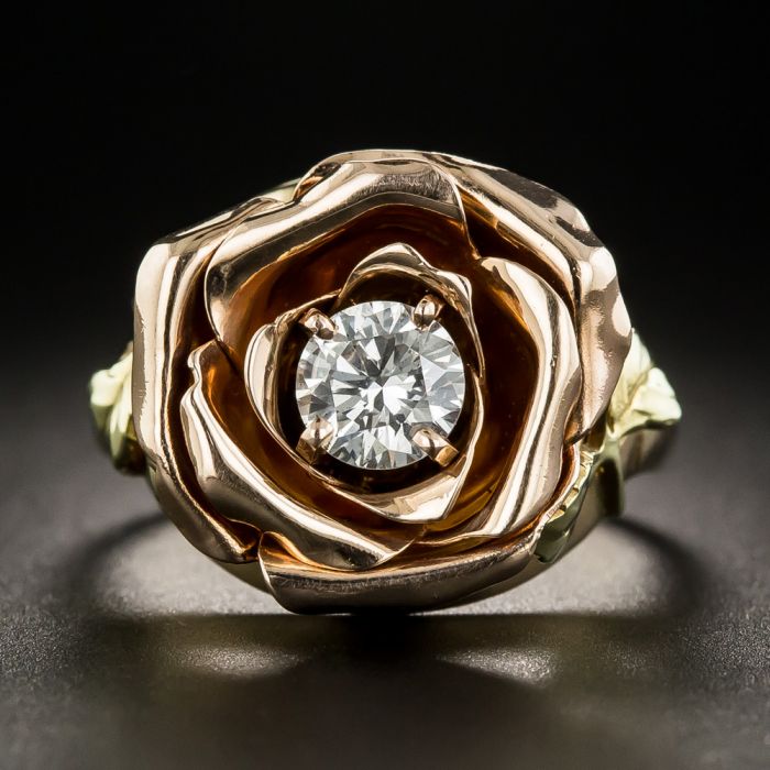 Gold rose ring with diamond in the middle clearance