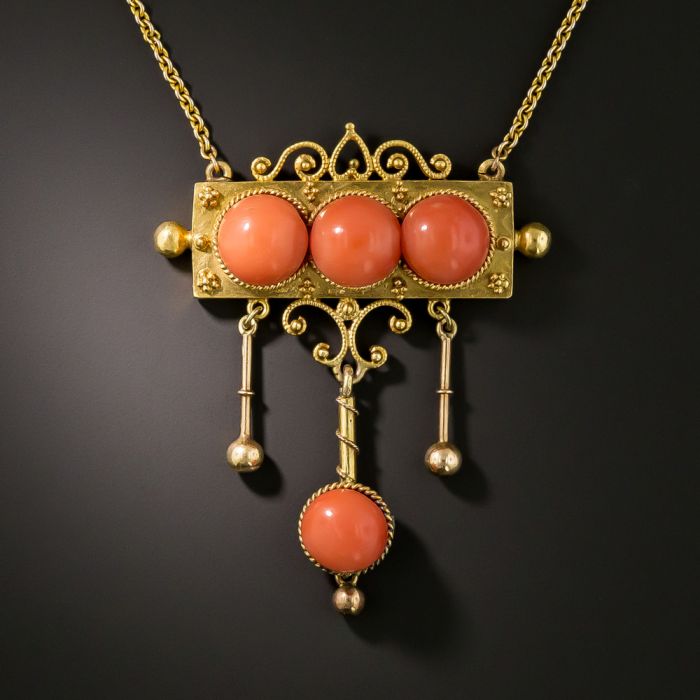 Natural coral and gold necklace - Italy 19th century - Jewels antique on  sale online | Passione Antiqua