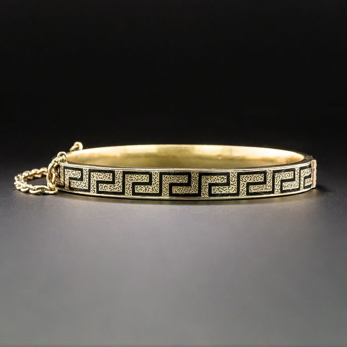 Greek key design bracelet store