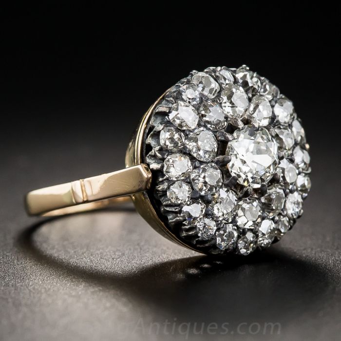 Round cluster discount diamond ring