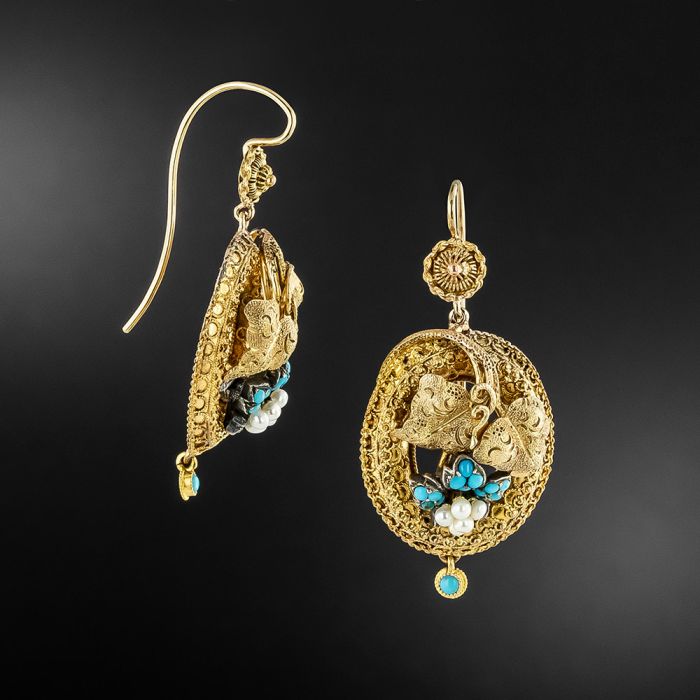 Timeless, pearl fringed, gold-plated Victorian bird earrings – Lai